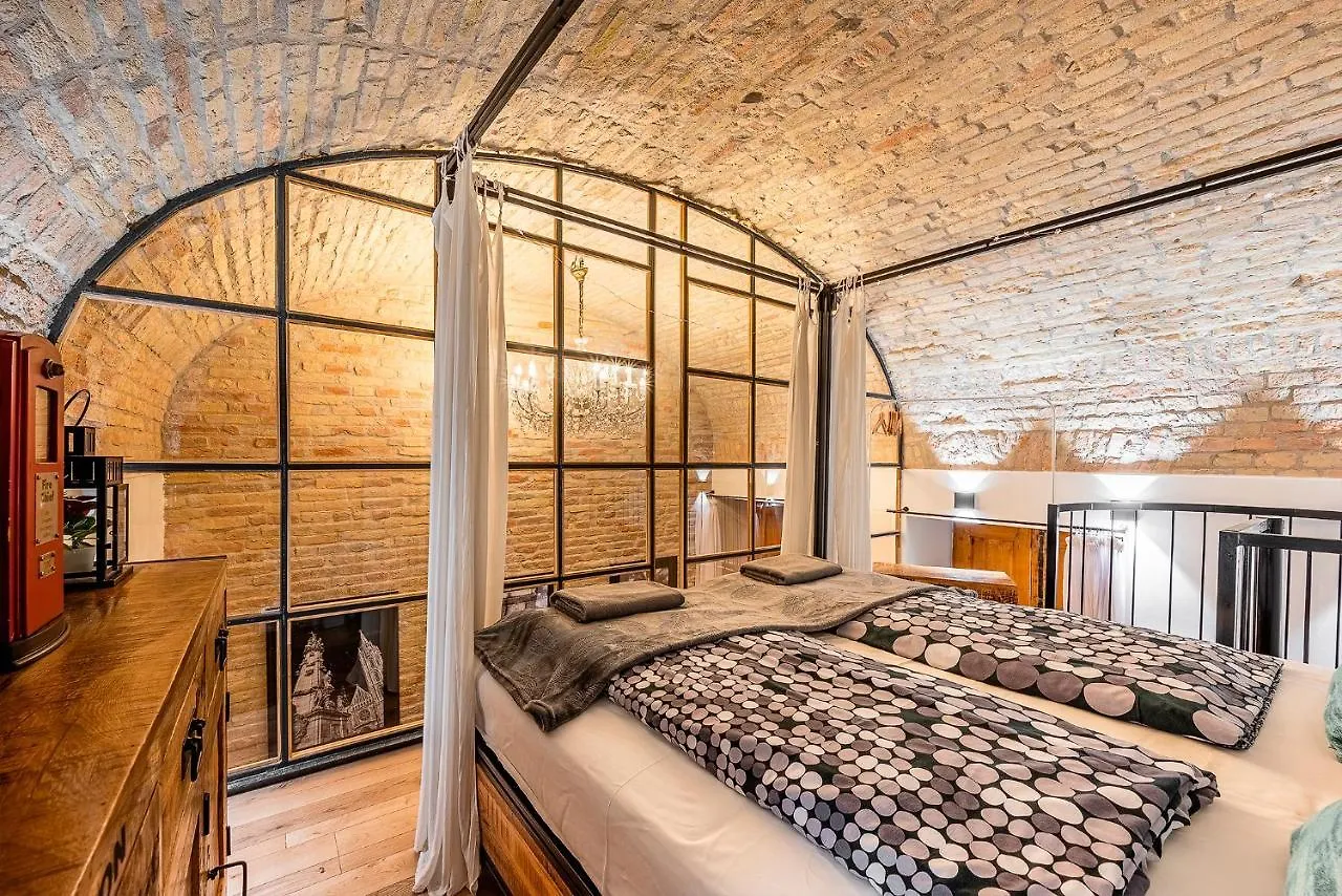 Liszt Designer 2Bedroom Center Apartment Budapest